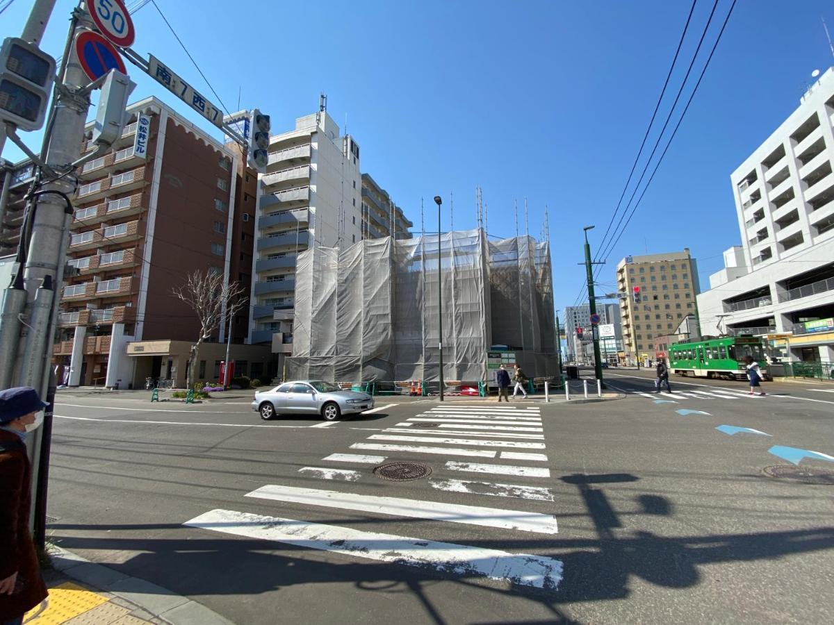 東本願寺前すすきのスーペリア: 7名様までの広々空間 Apartment Sapporo Exterior photo